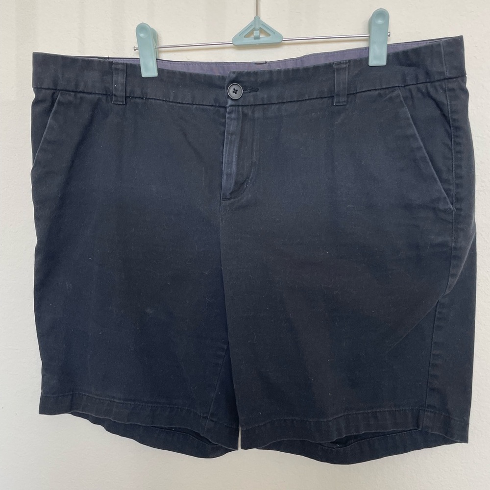 Black Relaxed Fit Bermuda Shorts Cotton Blend